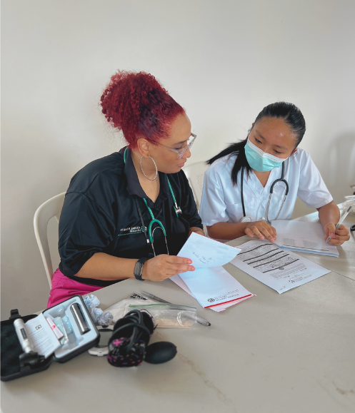 student intern working with research advisor during internship
